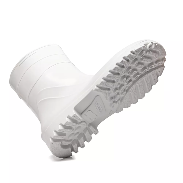 Bota De PVC Branca Cano Médio Ca 37456 Fujiwara-0156ff7d-7681-41d2-a20c-8d39d034c0b7